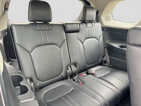Used 2023 Honda Pilot Elite image 24