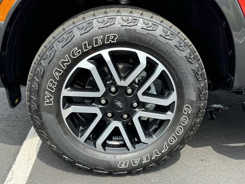 New 2024 Ford Ranger Lariat w/ FX4 Off-Road Package image 46