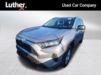 Used 2021 Toyota RAV4 LE video 1