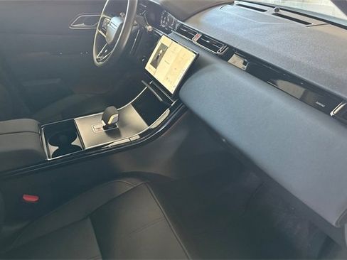Certified 2024 Land Rover Range Rover Velar Dynamic SE image 15