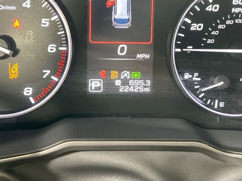 Used 2022 Subaru Outback Touring XT image 12