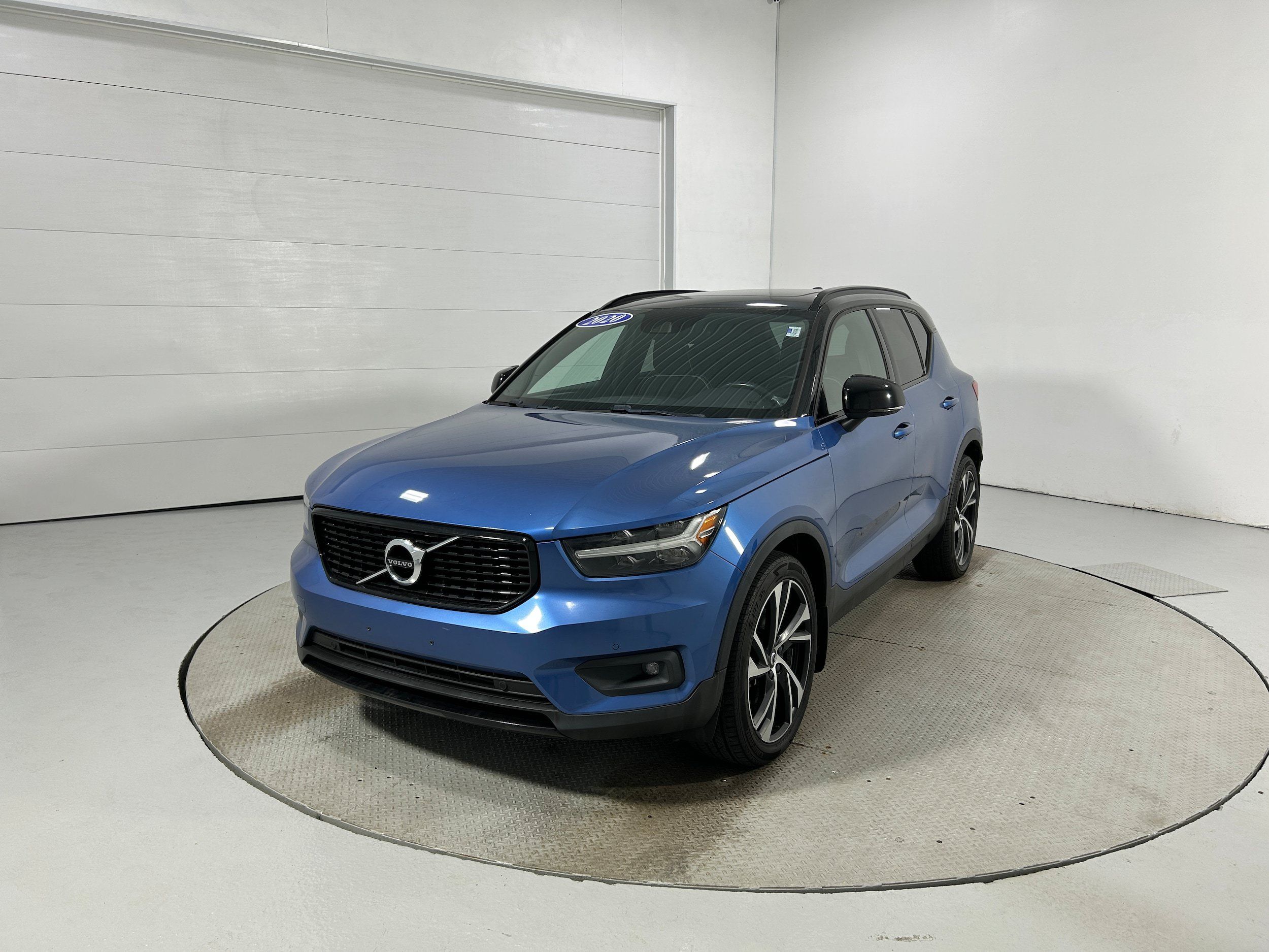 Used 2020 Volvo XC40 T5 R-Design AWD/4WD image 19