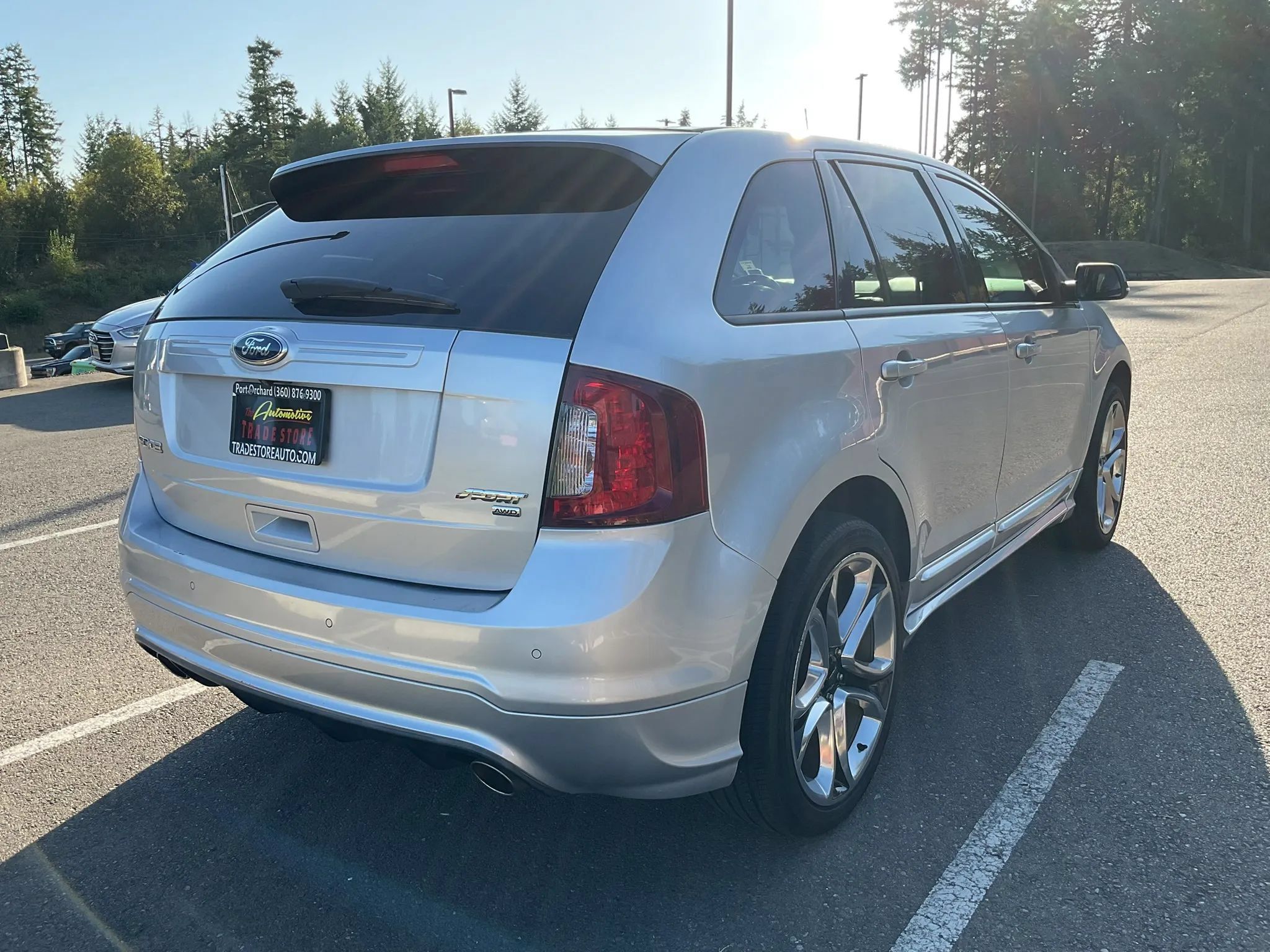 Used 2013 Ford Edge Sport w/ Driver Entry Pkg AWD/4WD image 5
