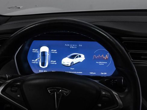 Used 2018 Tesla Model S 75D image 25