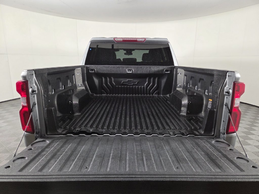 Used 2024 Chevrolet Silverado 1500 RST RWD image 27