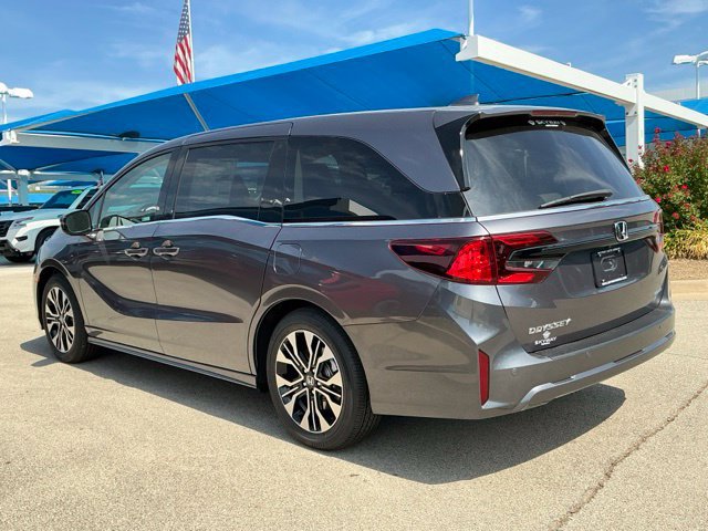 New 2027 Honda Odyssey Elite image 4