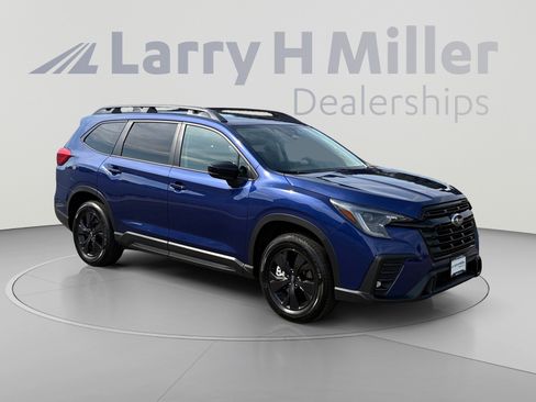 Certified 2026 Subaru Ascent Premium AWD/4WD image 7