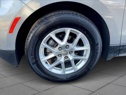 Certified 2023 Chevrolet Equinox LS image 9
