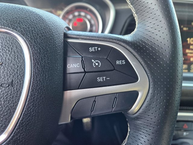 Used 2015 Dodge Challenger SRT w/ Technology Group RWD image 26