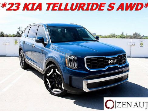 Used 2023 Kia Telluride S w/ S Sunroof Package image 1