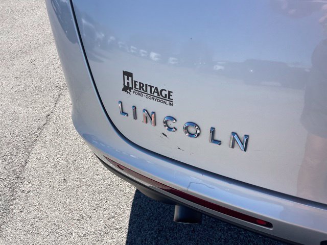 Used 2019 Lincoln MKT AWD image 8