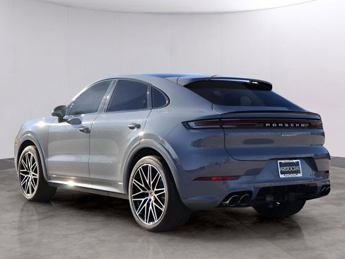 New 2026 Porsche Cayenne Coupe image 3