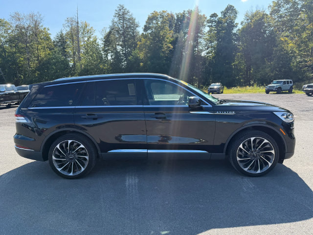Used 2020 Lincoln Aviator Reserve w/ Equipment Group 202A AWD/4WD image 6