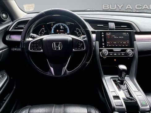 Used 2016 Honda Civic Touring image 5