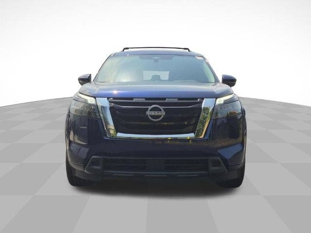 Certified 2025 Nissan Pathfinder SV AWD/4WD image 8