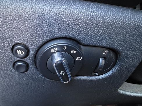 Used 2022 MINI Cooper Convertible FWD image 11