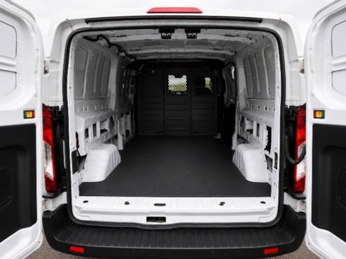 Used 2023 Ford Transit 150 Low Roof AWD image 10