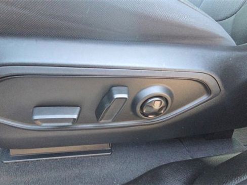 Used 2024 Jeep Grand Cherokee L Laredo w/ Luxury Tech Group I image 24