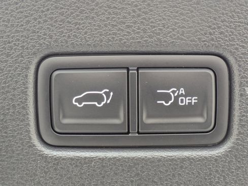 New 2025 Kia Telluride S image 16