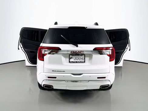 Used 2023 GMC Acadia Denali w/ Denali Ultimate Package FWD image 30