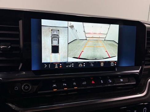 Used 2025 Chevrolet Silverado 1500 LTZ w/ Z71 Off-Road Package image 23