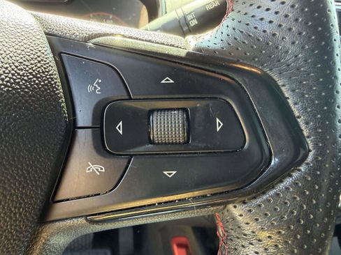 Used 2022 Chevrolet TrailBlazer RS w/ Convenience Package image 8