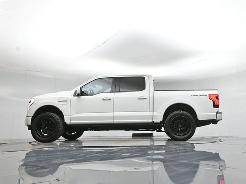 Used 2023 Ford F150 Lightning Platinum image 50