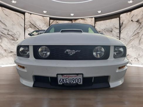 Used 2008 Ford Mustang GT Premium image 2