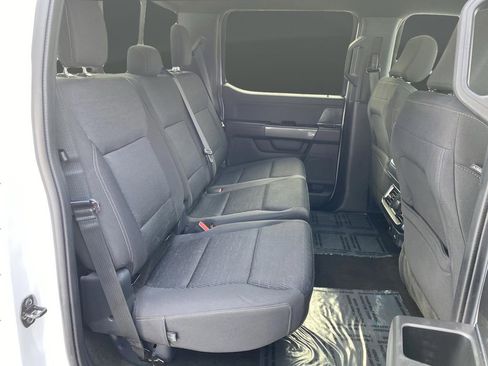 Certified 2022 Ford F150 XLT w/ Equipment Group 302A High image 40