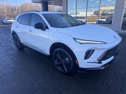 New 2026 Buick Envision Sport Touring image 8