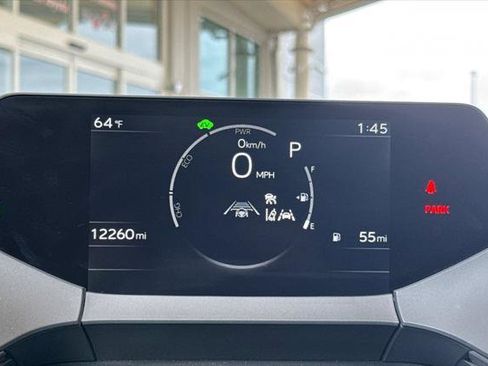 Certified 2025 Toyota Prius LE image 29