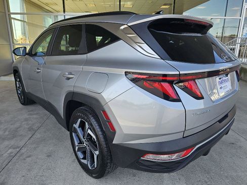 Used 2024 Hyundai Tucson SEL AWD/4WD image 3