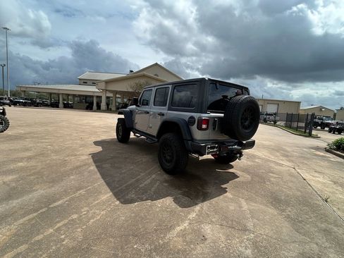 Used 2020 Jeep Wrangler Unlimited Rubicon AWD/4WD image 7