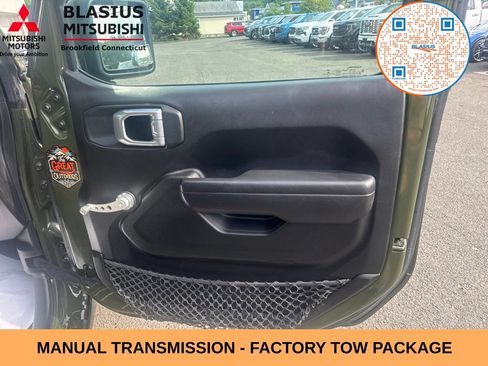 Used 2023 Jeep Gladiator Sport w/ Trailer Tow Package AWD/4WD image 35