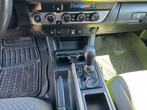 Used 2023 Toyota Tacoma SR5 w/ Technology Package AWD/4WD image 22