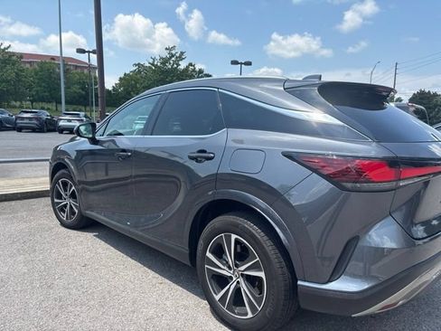 Used 2024 Lexus RX 350 FWD w/ Technology Package image 3