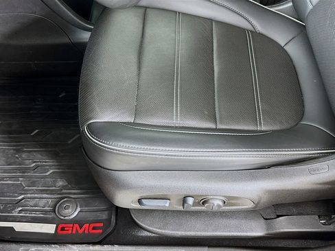 Used 2023 GMC Acadia Denali w/ Denali Ultimate Package image 22