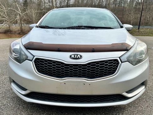 Used 2015 Kia Forte LX image 10