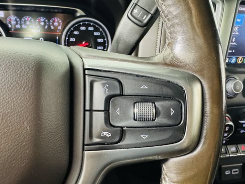 Certified 2022 Chevrolet Silverado 2500 LTZ w/ LTZ Premium Package RWD image 16