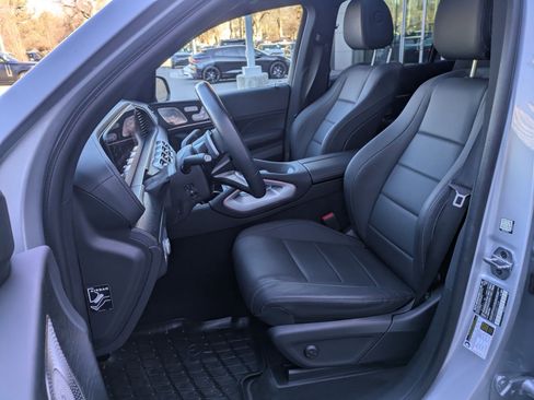 Certified 2025 Mercedes-Benz GLS 450 4MATIC w/ AMG Line Exterior image 28