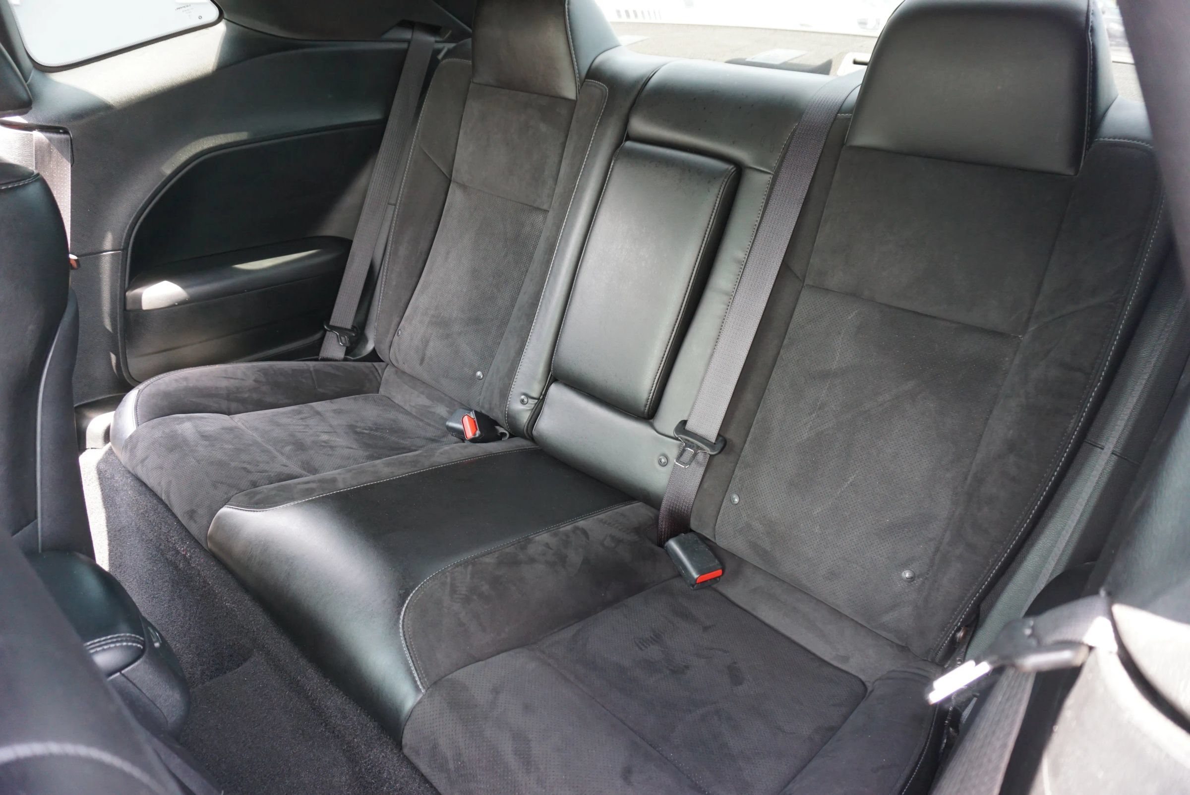 Used 2022 Dodge Challenger GT w/ Plus Package RWD image 12