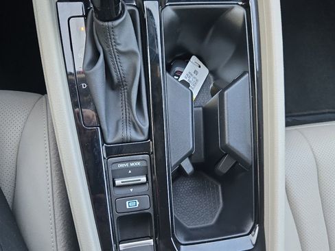 Used 2023 Honda Accord EX-L image 22