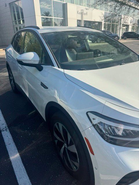 Used 2023 Volkswagen ID.4 Pro RWD image 3