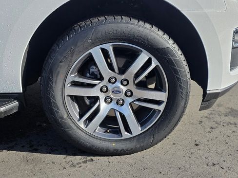 Used 2024 Ford Expedition Max Limited image 7