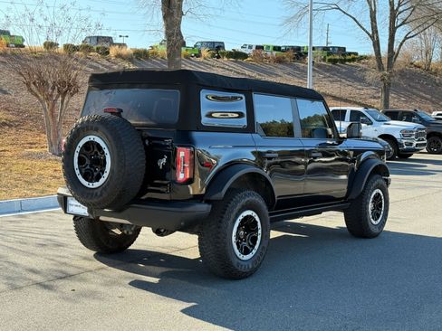 Used 2023 Ford Bronco Badlands w/ Sasquatch Package image 5