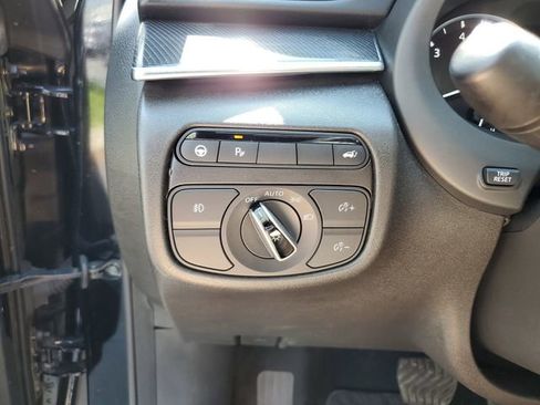 Used 2023 INFINITI QX50 Sport FWD image 28