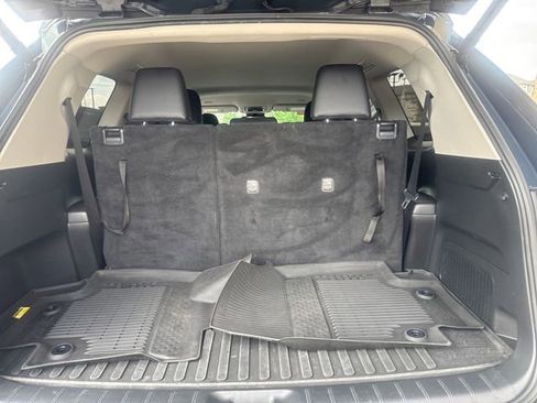 Used 2024 Toyota Grand Highlander AWD image 18