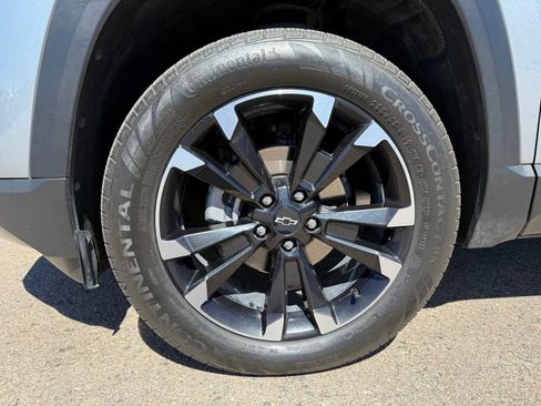 Used 2025 Chevrolet Equinox RS w/ Convenience Package III AWD/4WD image 38