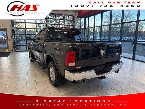 Used 2018 RAM 1500 SLT image 3