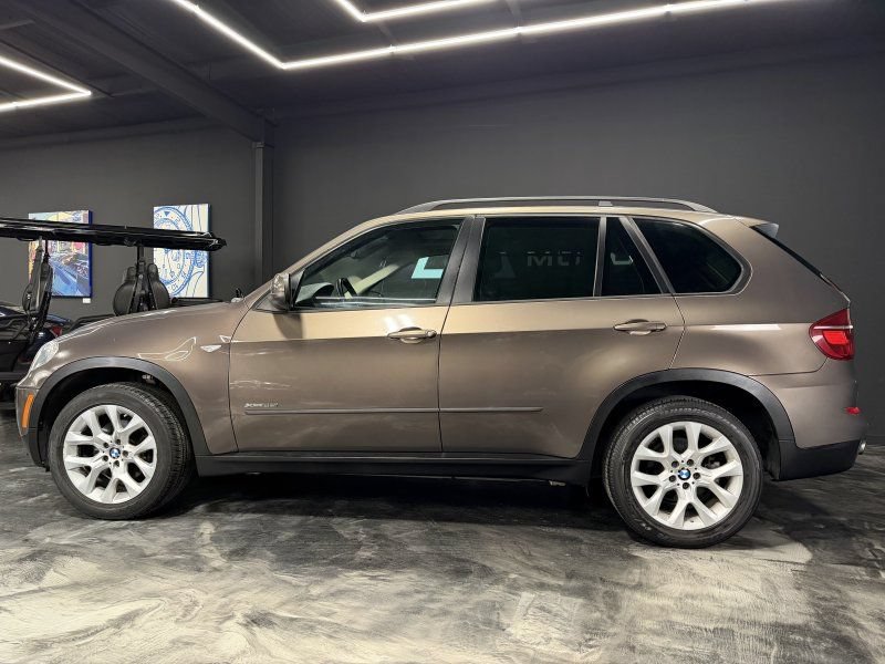 Used 2011 BMW X5 xDrive35i AWD/4WD image 8